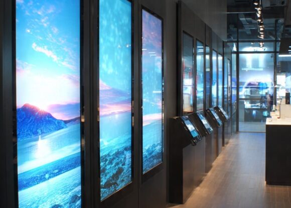 Interactive Digital Signage: Transforming Engagement Through Intelligent Display Technology